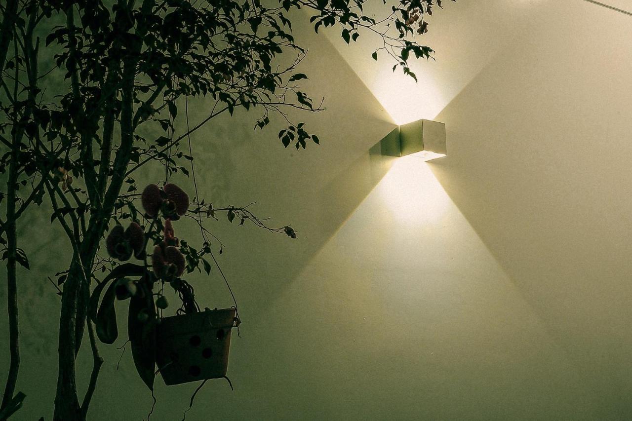 Chi Homestay #4 Hue Bagian luar foto