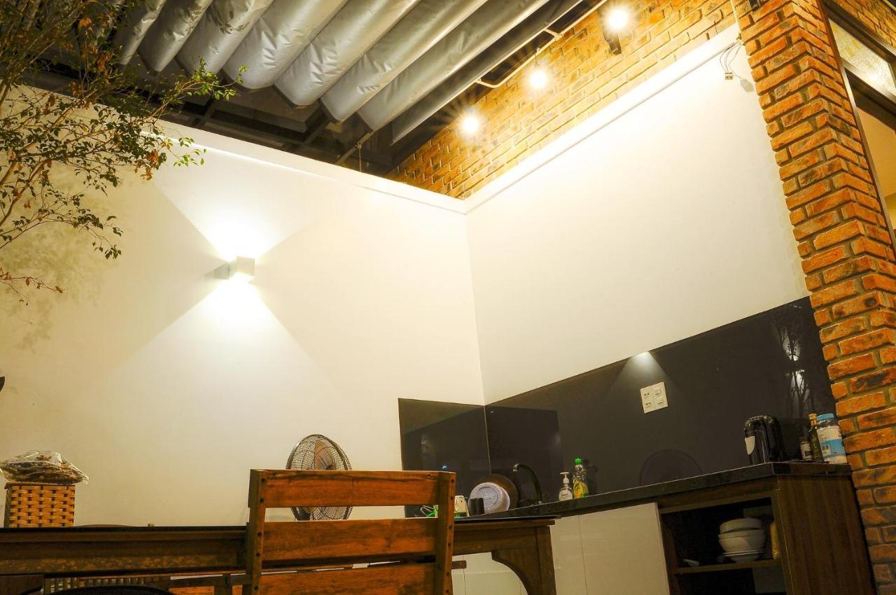 Chi Homestay #4 Hue Bagian luar foto